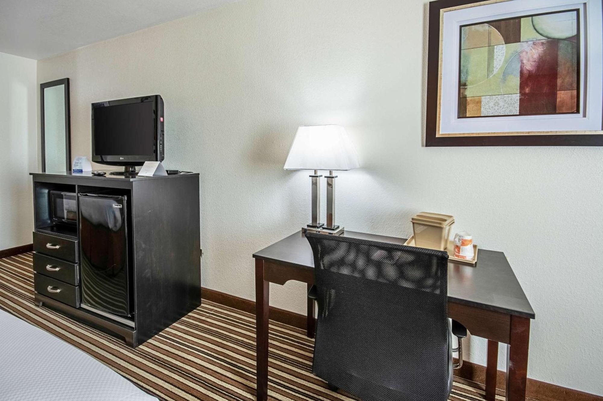 Quality Inn Dodge City Zewnętrze zdjęcie