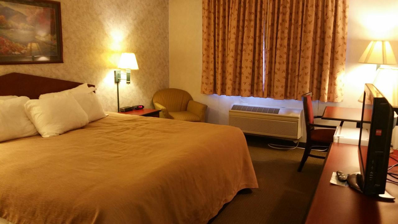 Quality Inn Dodge City Zewnętrze zdjęcie