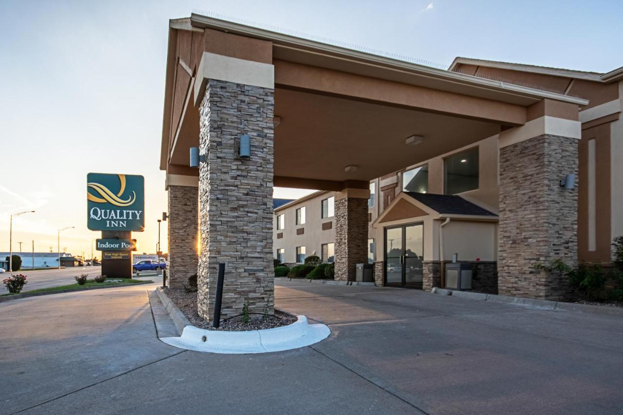 Quality Inn Dodge City Zewnętrze zdjęcie